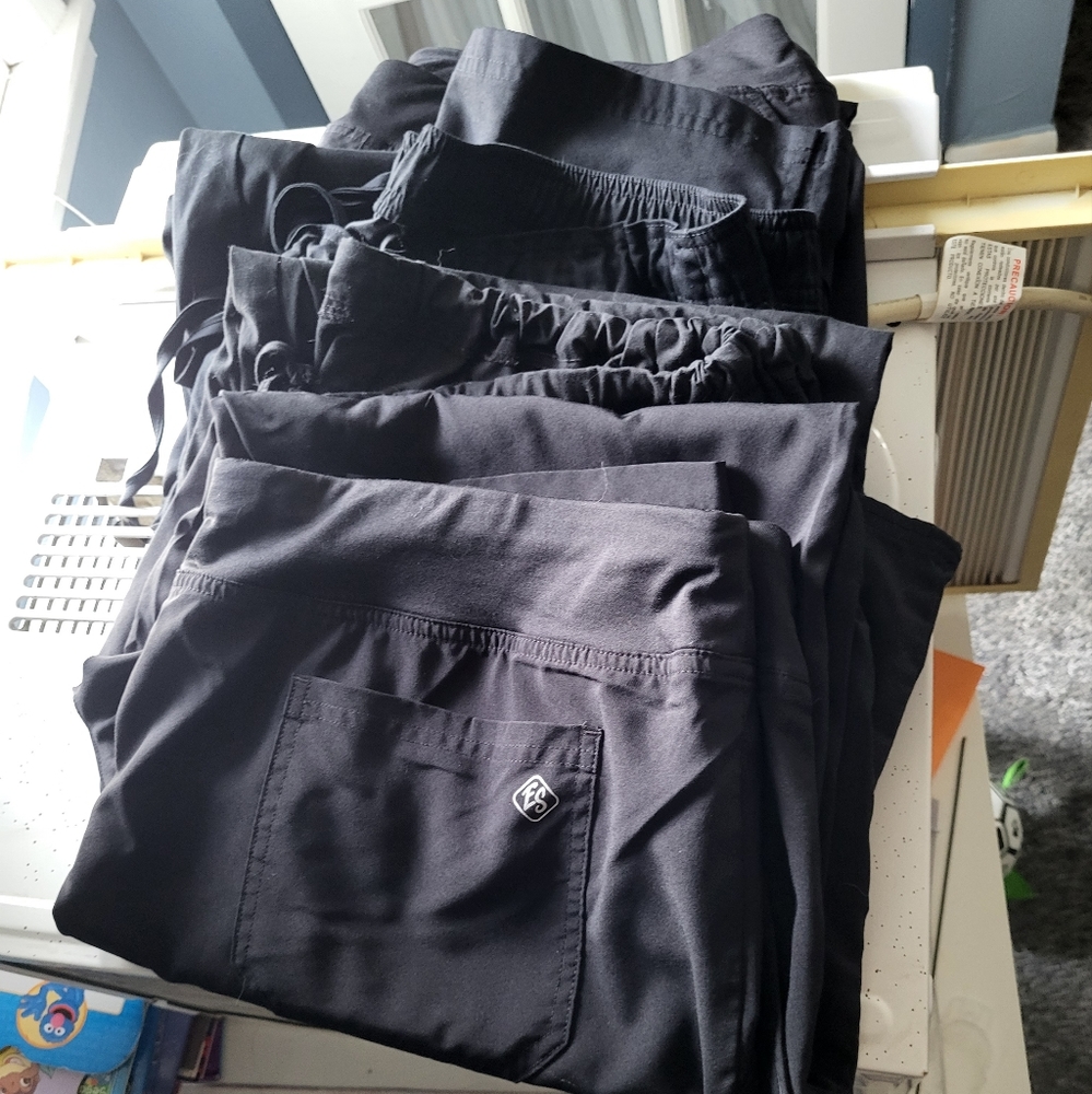 Scrub pants
